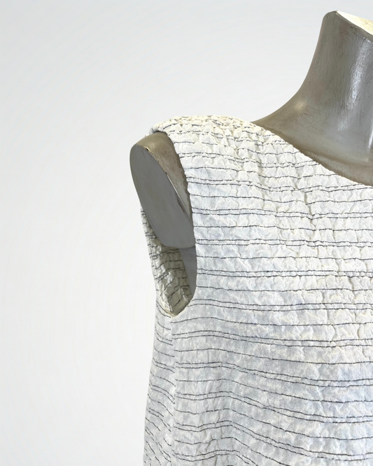 Top bianco a righe sottili