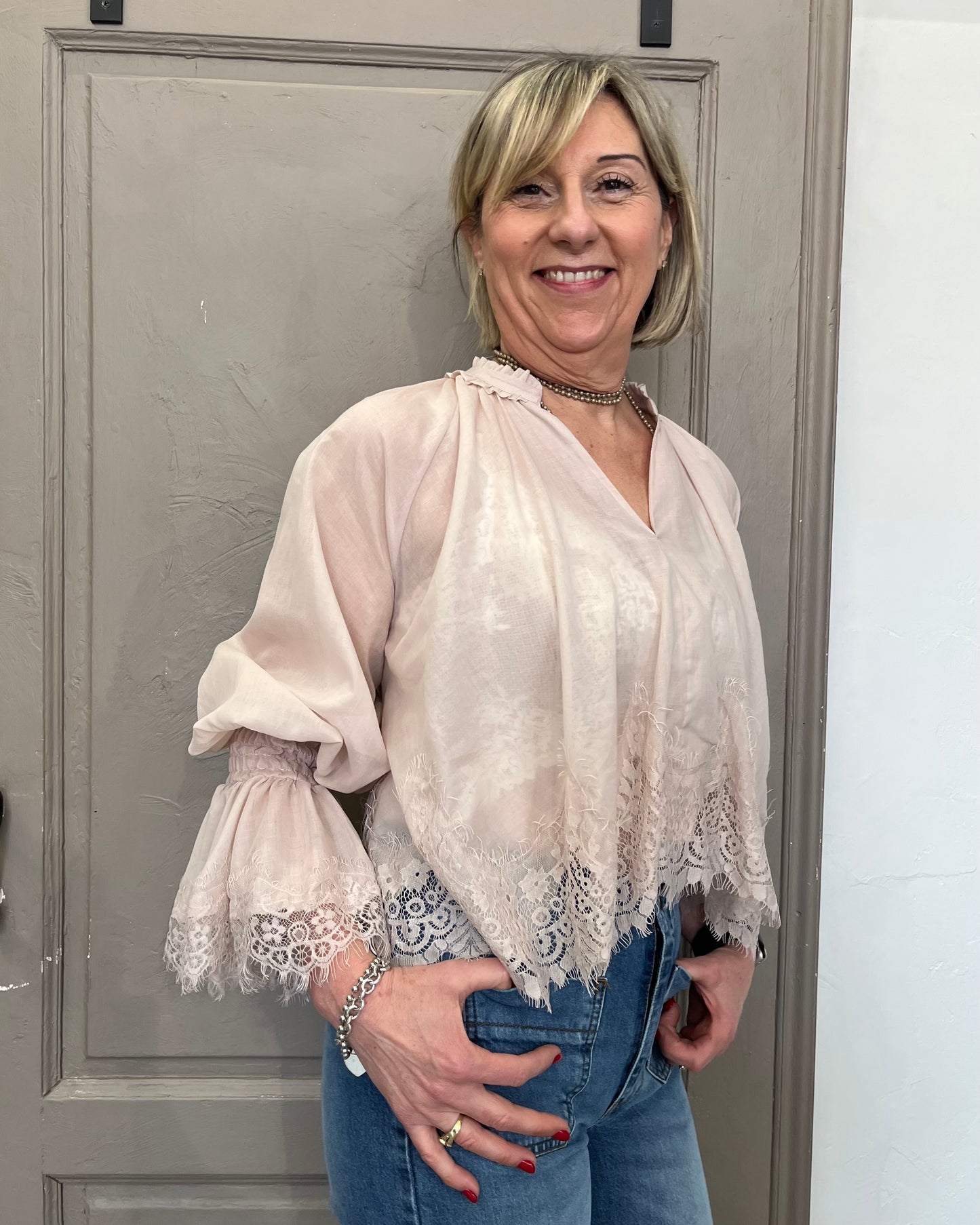 Blusa Calla con pizzo | Cipria